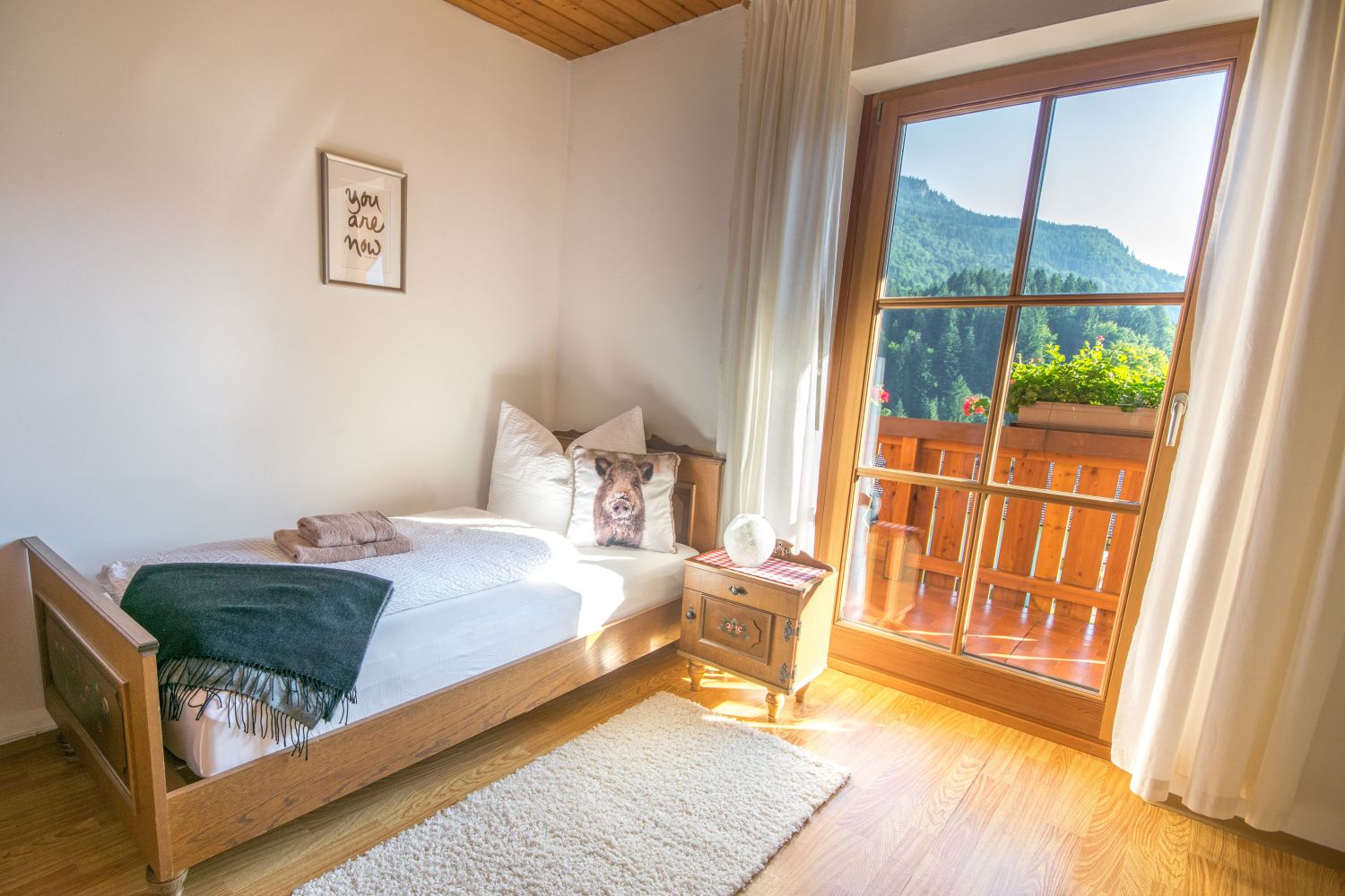 Lara Kammerer Retreat